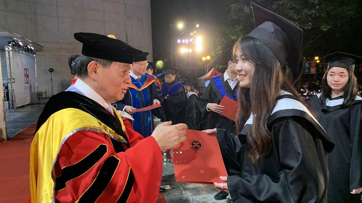 元智大學畢典 張善政分享「人生3經驗」勉勵畢業生