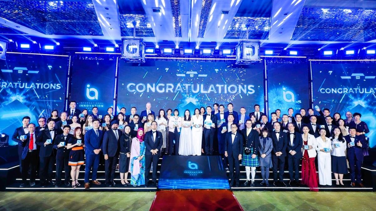 亞東預拌品質管理 APP 榮獲亞太企業協會頒發 2025 年服務暨解決方案類國際創新獎