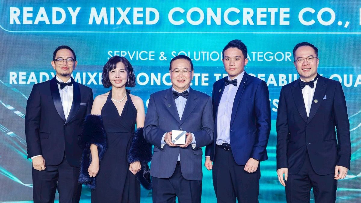 亞東預拌品質管理 APP 榮獲亞太企業協會頒發 2025 年服務暨解決方案類國際創新獎