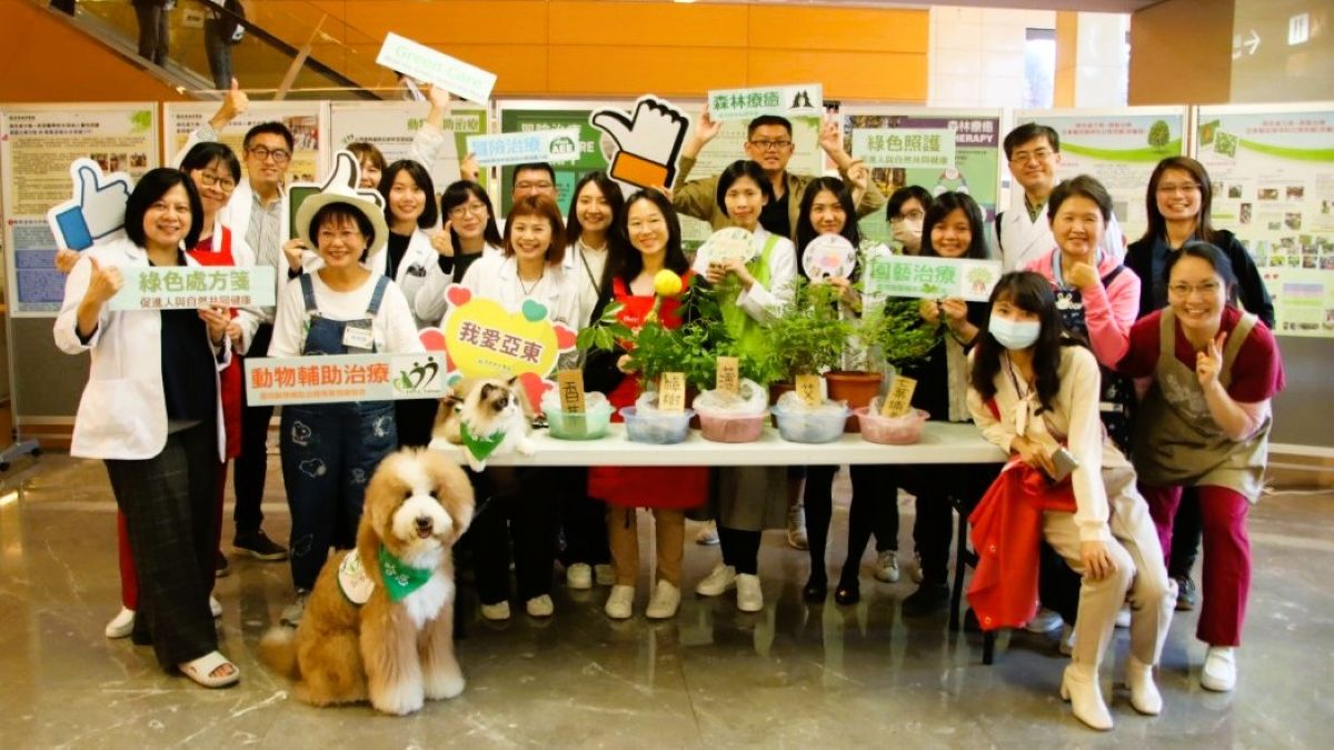 亞東醫院引領醫療新典範  六大特色照護獲SNQ國家品質標章