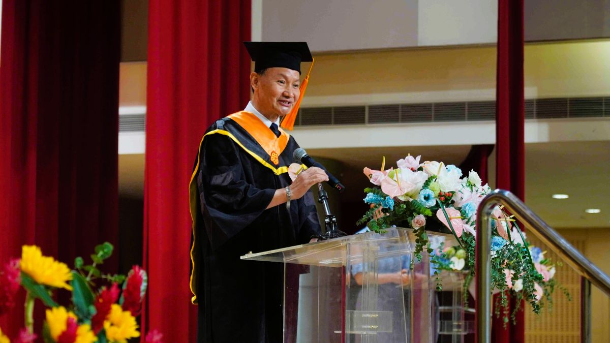 亞東科技大學鼓勵畢業生與智同行，共創未來
