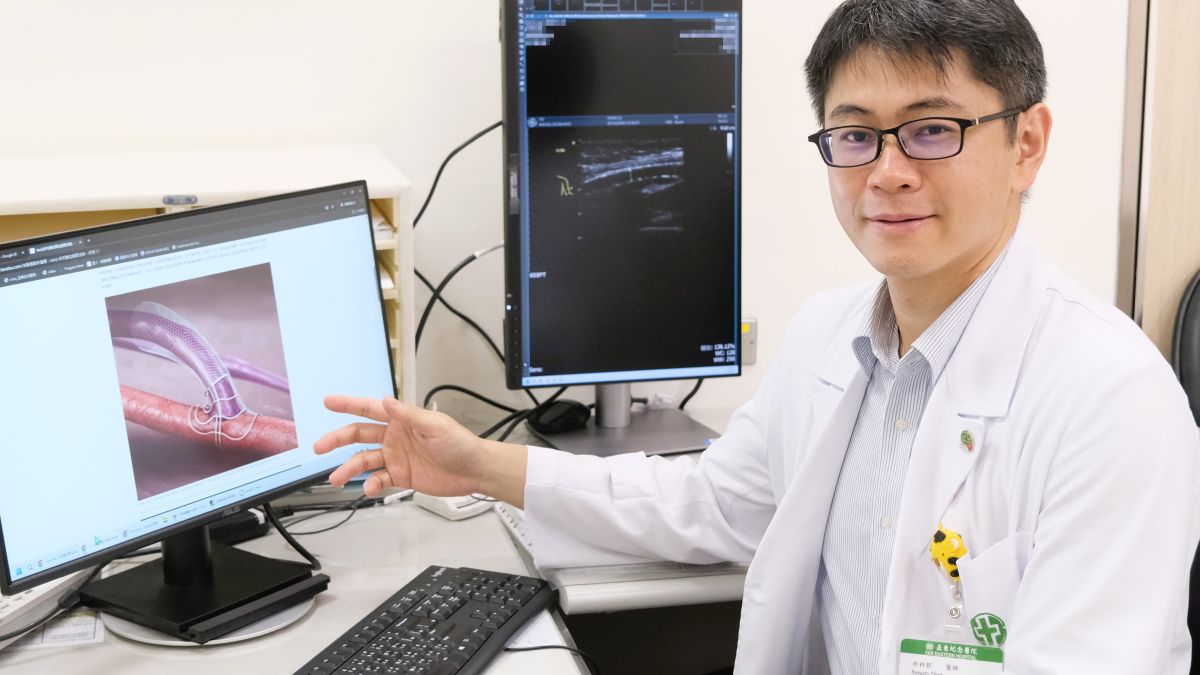 亞東醫院率先導入「動靜脈瘻管手術輔助器」助76歲複雜血管患者提前佈局穩固透析通路